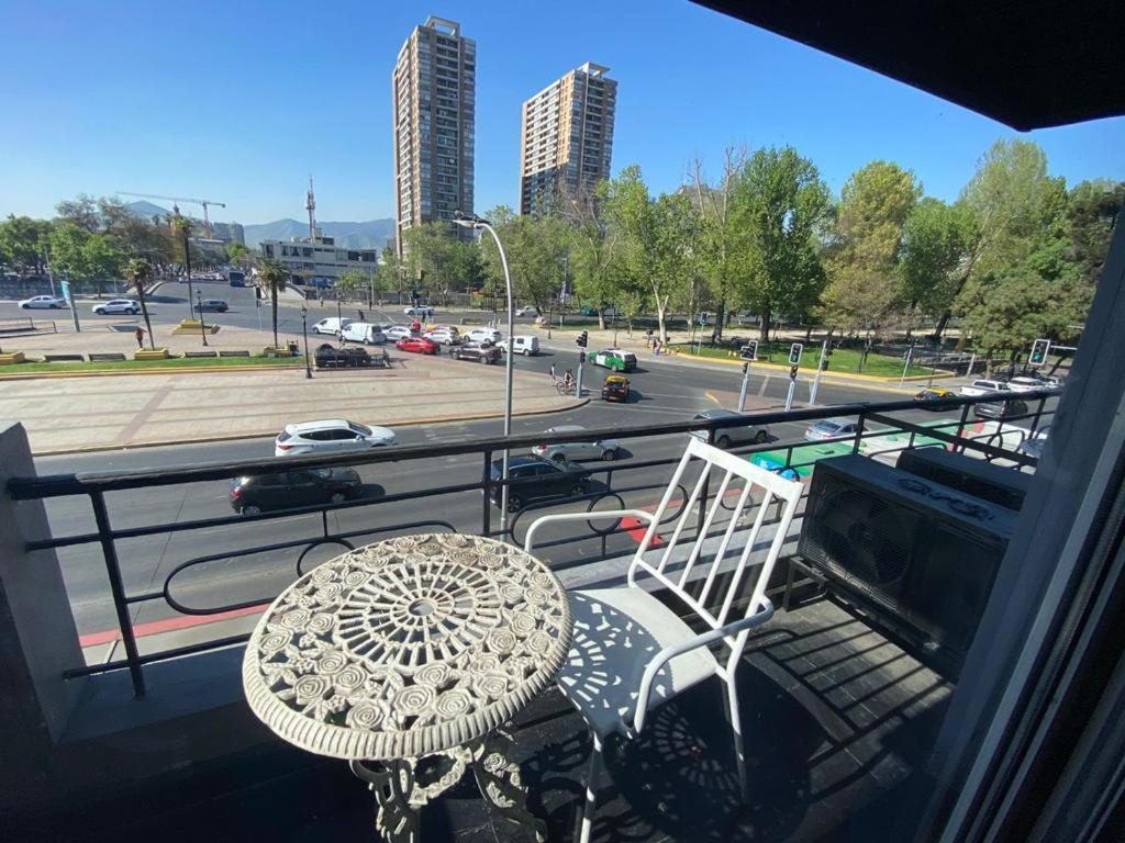 Hotel Parque Forestal Santiago Exterior photo