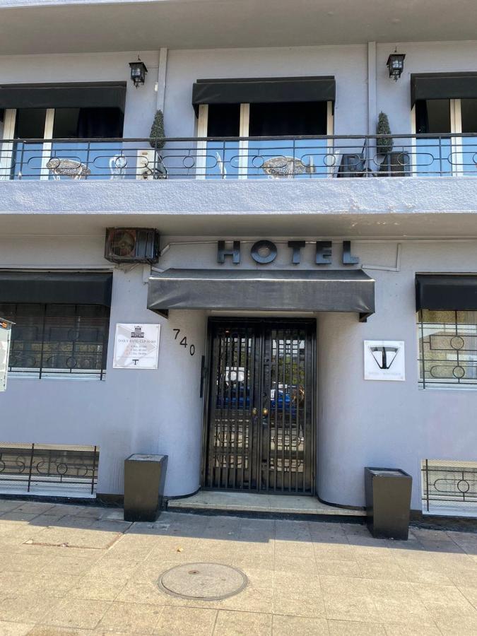 Hotel Parque Forestal Santiago Exterior photo